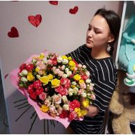Кустовые розы 25 шт