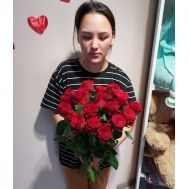Букет 21 алая роза шт