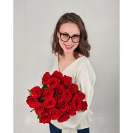 Букет 21 алая роза шт