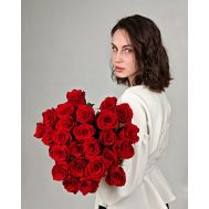 Букет 25 алых роз, лента