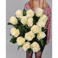 Букет Белые розы 15 шт